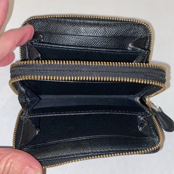 Coach Small Double Zip Around Closure Animal Print Red & Black Card Coin Case - Picture 6 of 9